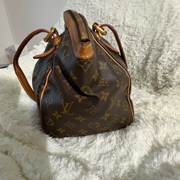 Louis Vuitton Tivoli GM Dark Brown Monogram Shoulder Bag - Picture 5 of 11
